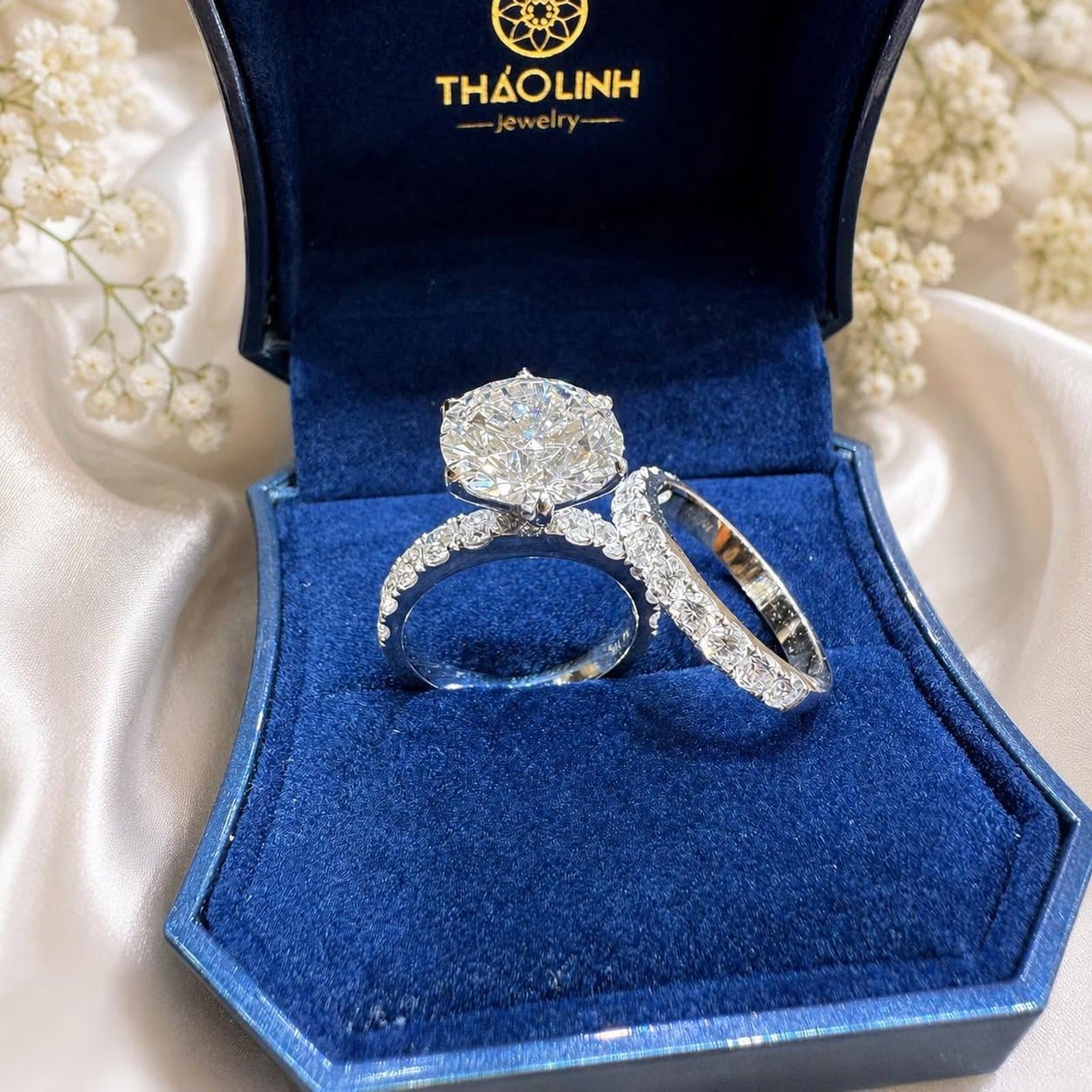 Nhẫn Nữ Couple Kim Cương Nuôi Cấy Viên Chủ 10ly - Vàng Trắng 14K